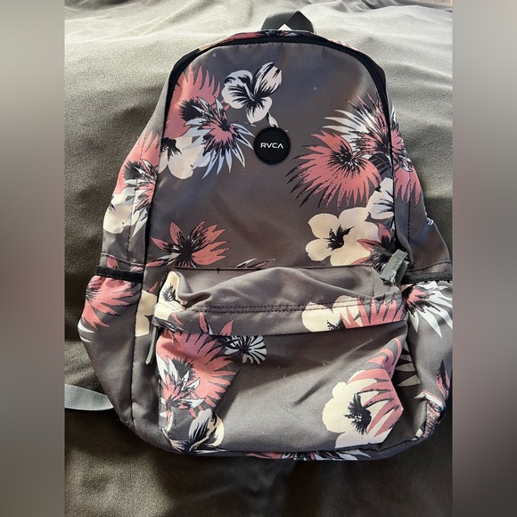 RVCA Backpack🌸 - Picture 1 of 4